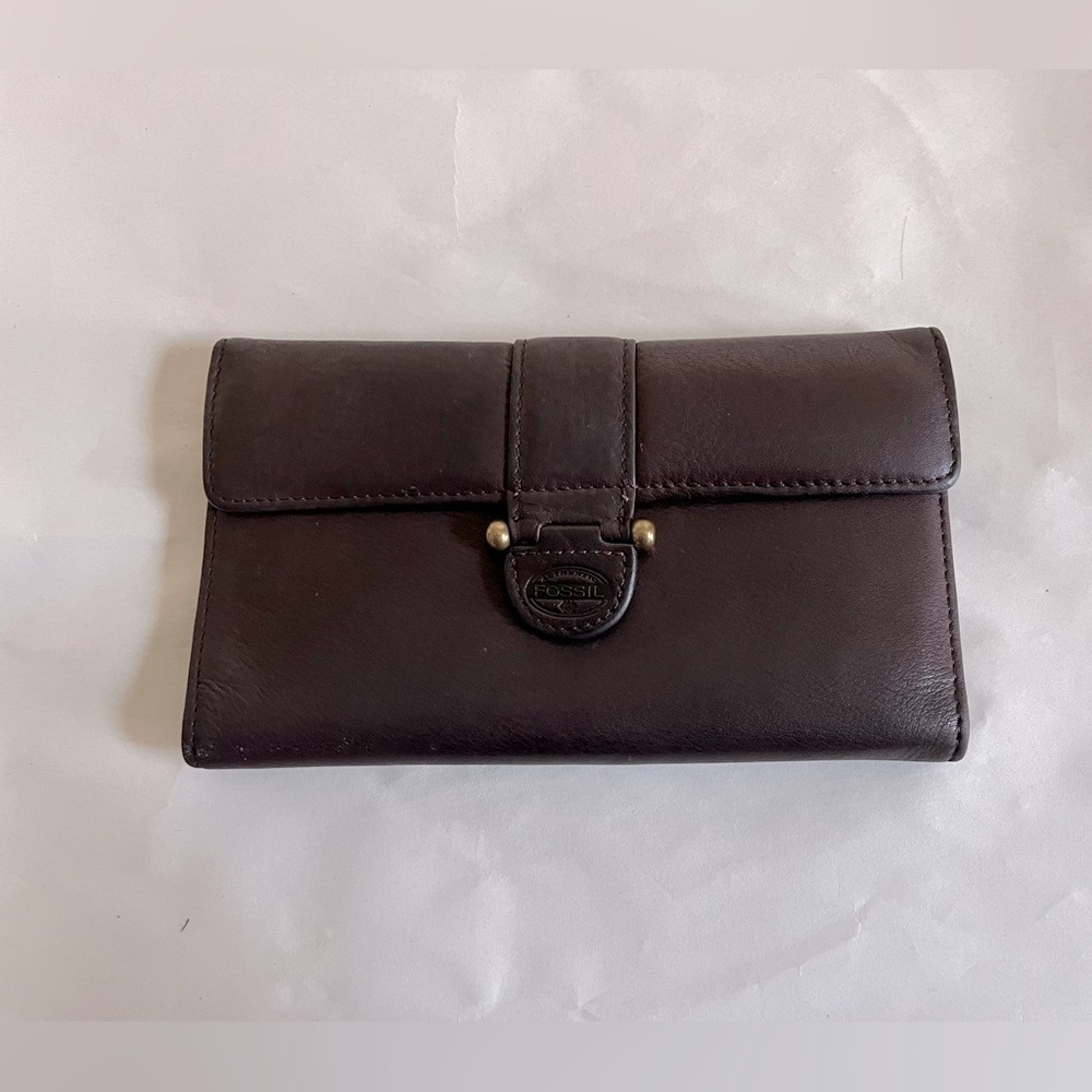 VTG Fossil Brown Leather Trifold Classic Wallet Nice Hardware